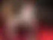 Une bbc et de la lingerie blanche - parce que tu aimes tellement la bite, la maîtresse s'assure que tu prennes chaque centimètre de la sienne.