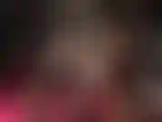 Jambes croisées, collants, taquineries de jambes, pendantes, jeux de chaussures, fétichisme des pieds en nylon et frottement de gode avec talons et pieds.