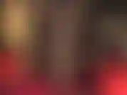 Maîtresse vivian vous offre une vue parfaite sur ses beaux pieds, ses longues jambes fines, jusqu'à son incroyable cul rond. Agenouillez-vous et admirez la vue superposée des collants.