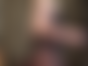 Petite lingerie sexy en dentelle, body teddy et collants noirs à coutures.