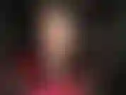 Jambes, fesses et pieds nus. Vénérez la peau pâle et parfaite de maîtresse vivian.