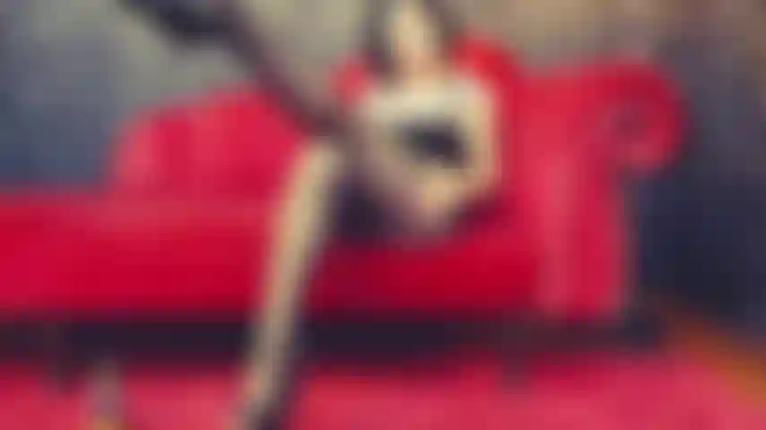 Dominant joi & cei avec un gode-ceinture.