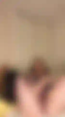 Tu veux me voir me goder ? Alors fait toi plaisir, car jai pris mon pieds personnellement