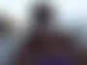 Je fume seule sur la plage molly j'adore faire des vidéos ! Reste en contact avec moi).