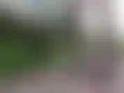 Une bite écrasée avec des talons. Les talons aiguilles écrasent mon mini jouet 60fps parc femdom public extérieur.