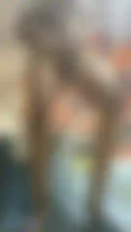 TEASING NAUGHTY XXX GIRL WANTS SOME CUM