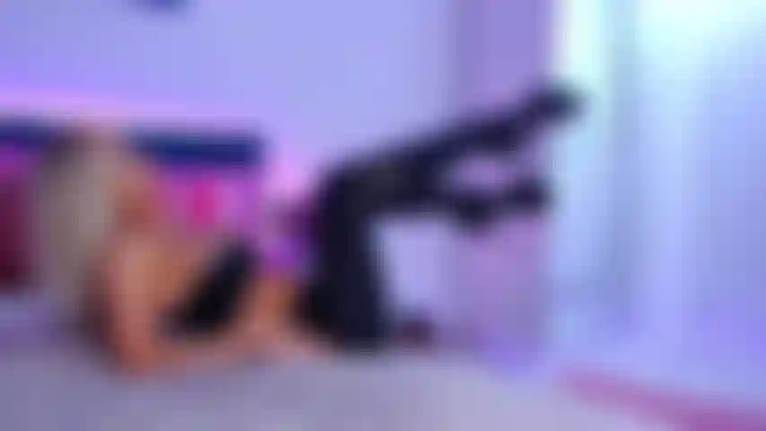 Exposition spéciale latex et huile.