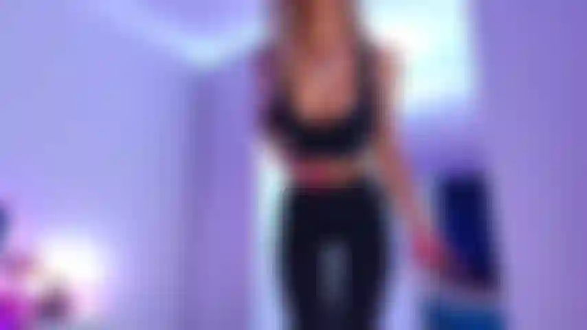 Je joue avec mes gros seins #leggins fétichisme gode.