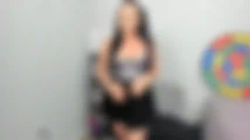 * Taquinerie et déni* aujourd'hui pourrait enfin être votre jour de chance ! Tu penses que je vais me déshabiller et me doigter la chatte pour toi ? Ou vas-tu encore être refusée !