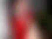 Tu adores te toucher pendant que je te taquine. Cette robe rouge sexy sans lingerie en dessous. Que souhaiter de plus ? Joi ? Alors c'est la vidéo pour vous jerkaholic !