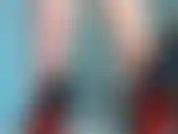 Il y a quelque chose dans le son d'une belle femme marchant avec des talons hauts sexy. Comme elles touchent le sol. Ça te fait bander d'écouter le bruit puissant de mes talons marchant sur le sol.