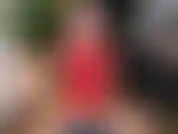 Branle ta bite comme je te le montre, ta bite a soif de mes mains alors aujourd'hui va être ton jour de chance. Préparez-vous à traire votre bite sur vous-même !