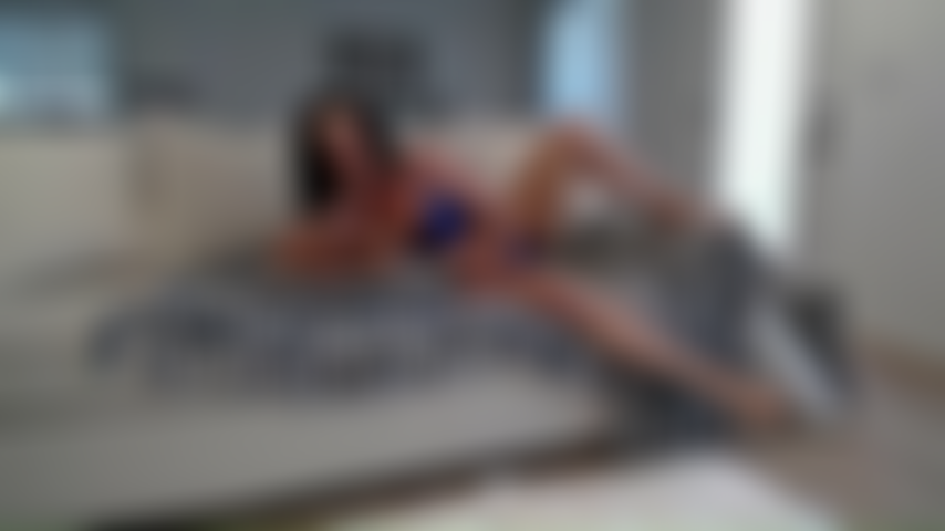 Je m'amuse avec monsieur. Torse !