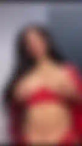 Goûte-moi pendant que je te chevauche et rebondis sur toi