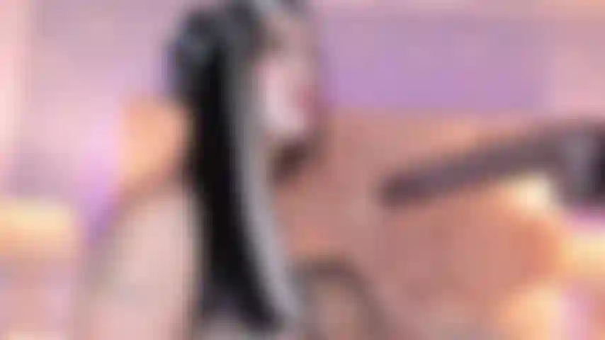 J'aime trop sucer des bites.