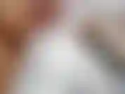 Beaucoup de lait dans mes seins et beaucoup de tétons durs.... Un jet de lait mmmm.