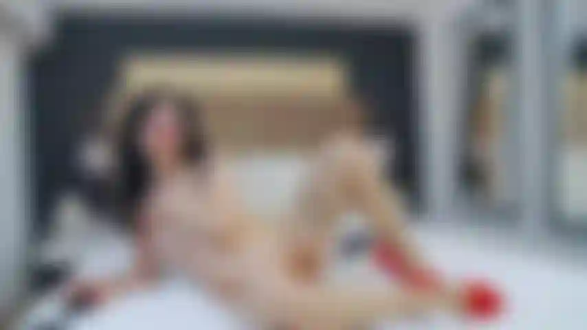 Taquine tout le corps et position de levrette.