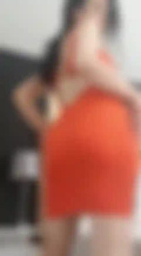 Vêtements par terre.