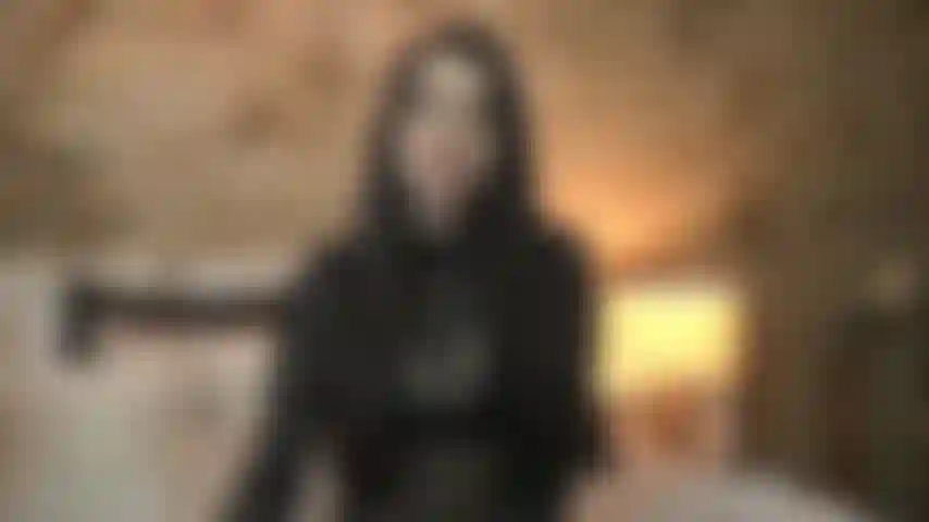 Edge pour moi pendant que je me fais plaisir par cette puissante bite noire.