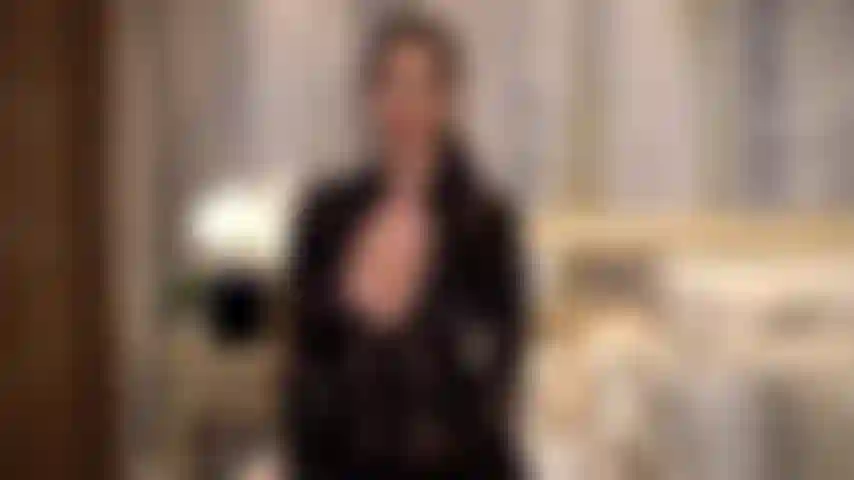 Un cambrioleur sexy roleplay vole votre sperme !