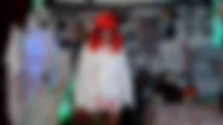 Une poupée diabolique sexy.