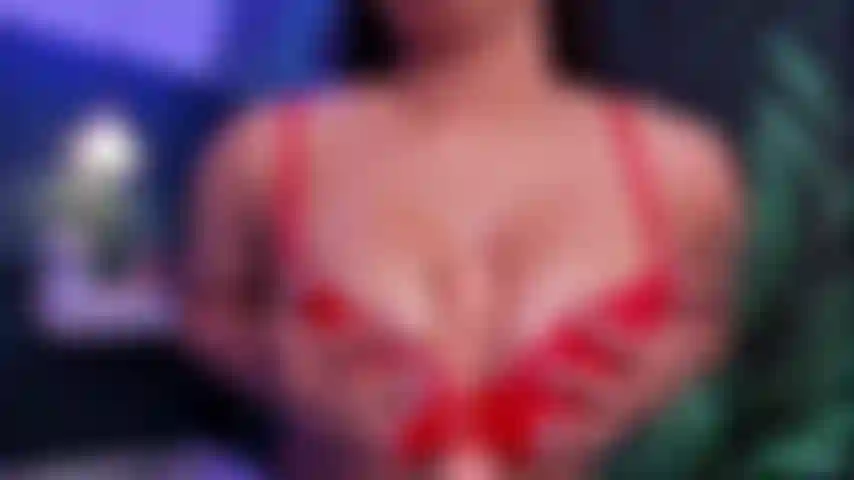 Russian straw in giant tits until you run