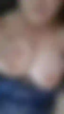 Dirty talk, tit play and a little pussy