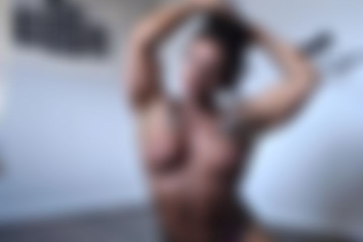 Clip topless.