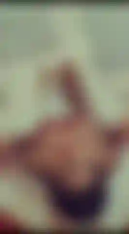 Un orgasme par jour est la clé de la joie.