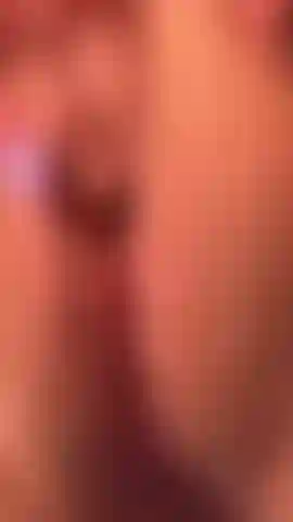 up close pussy play with squirting