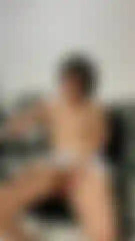 Hot schoolgirl (*/*)