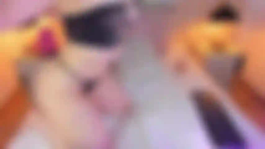 Mon cul t'attend (jeu anal + huilage).