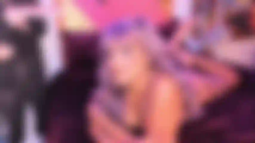 Culte du cul de la déesse kawaii.