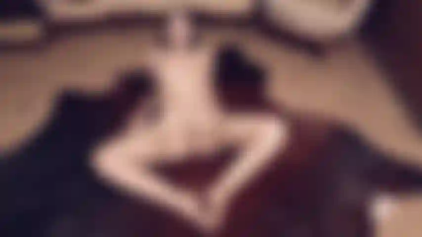 Masturbation à la sauce piquante.