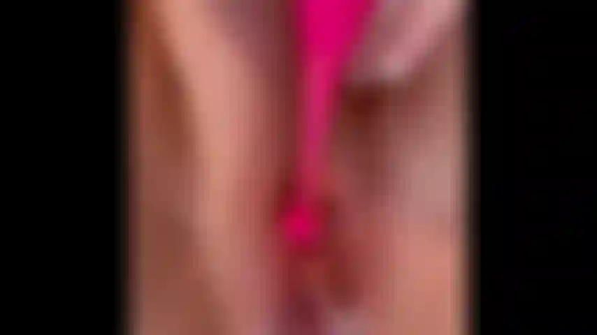 Stimulation du clitoris en edging.
