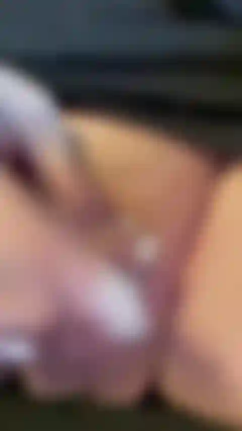 La bite très dure de liv.