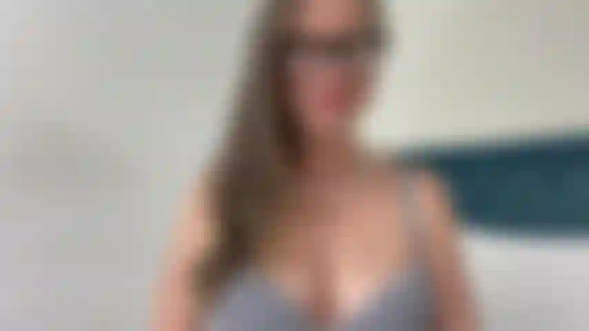 A kiss and a sensual boob show for you  E