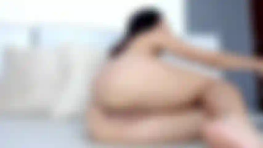 Playing with my tight ass