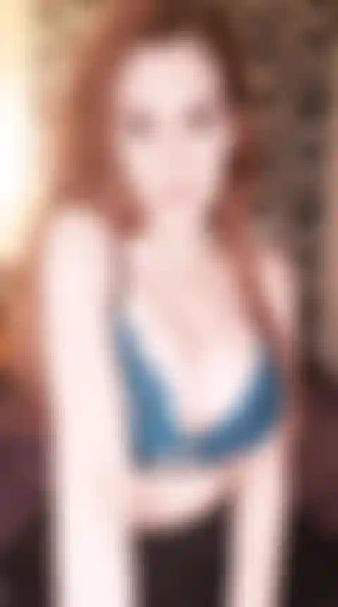 Regarde mes belles aisselles.