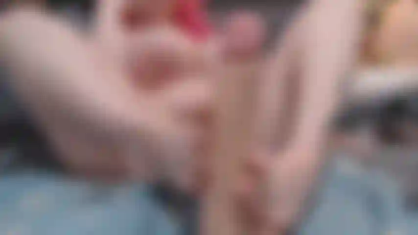 Ta bite se sent si bien entre mes orteils !