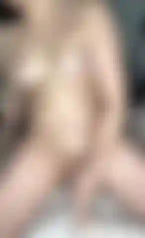 Squirting in seconds!!