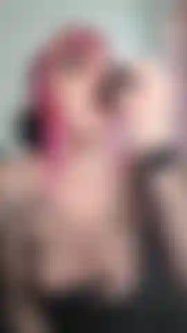 Gorge profonde, vous pouvez voir l'empreinte sur ma gorge ! Pt.2.