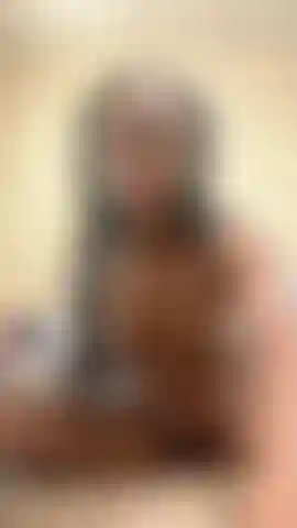 Do you like my feet and pussy?