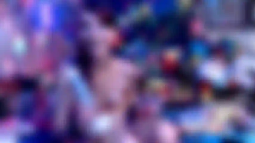 Déesse goth rapide anal béant + atm.