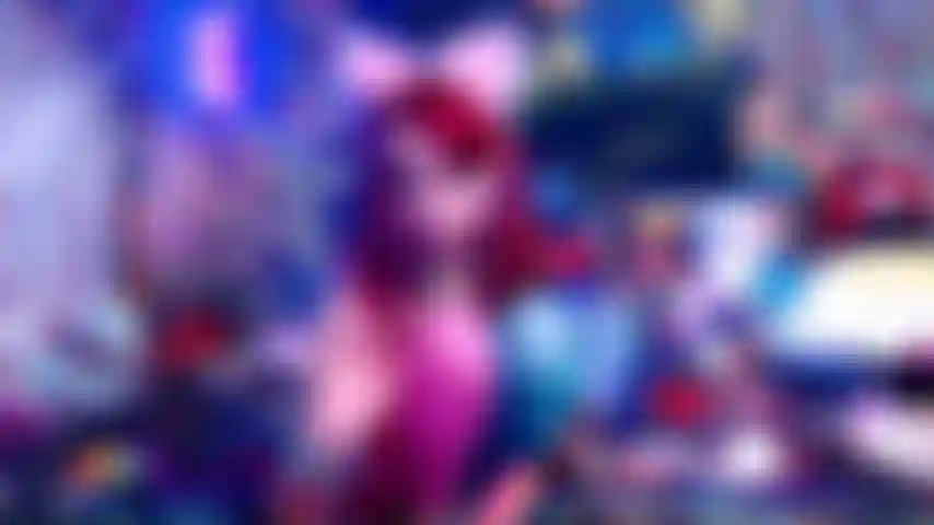 Une esclave nettoyante de cul qui a soif de chaque pet de sperme.