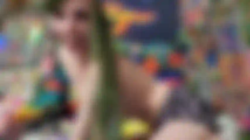 Péte au visage ! Pov fétichiste des pets.