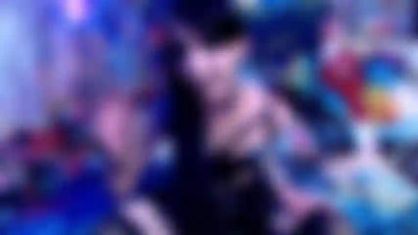 La déesse gothique bratty adore avec sph.