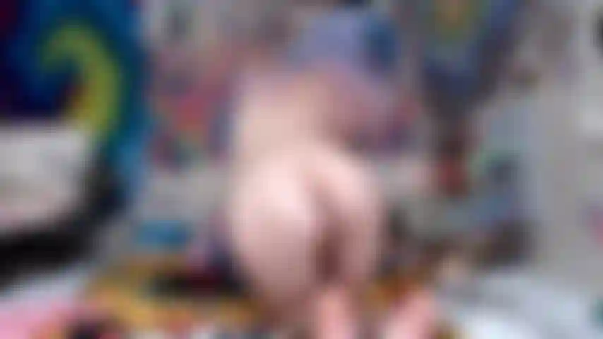 Anime girl anal fantasy gode ride (avec incroyable creampie anal !).