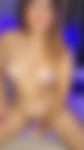 Ta cowgirl anale préférée.