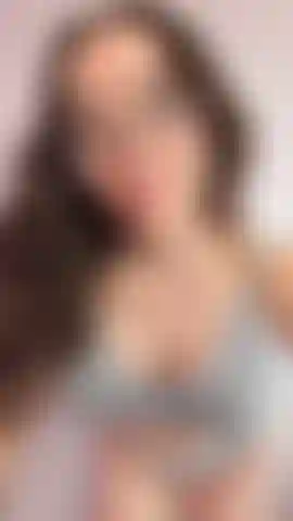 NEW BOOBS REVEAL